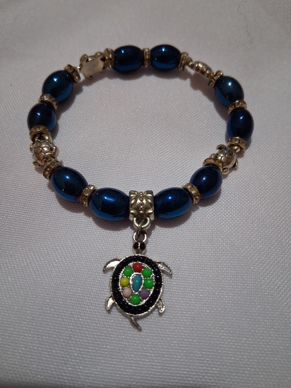 Unbranded Blue Beaded Bracelet with Colorful Turtle Charm